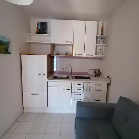 Salvia Ii Apartament Pavicini